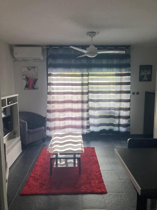 Ferienwohnung Magnifique Studio Tout Equipe Classe 2 Etoiles Saint-Leu Exterior foto